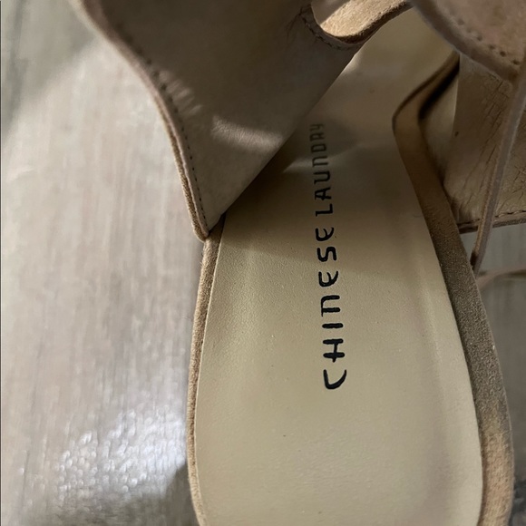 Chinese Laundry Lace Up Tan Heels - Picture 2 of 3